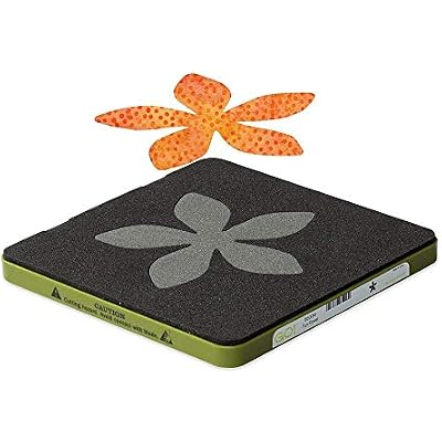 AccuQuilt GO! Baby Fabric Cutting Dies; Fun Flower