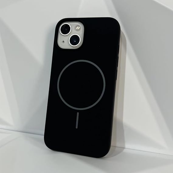 Coverzone İphone 13-14 ile Uyumlu Kadife İç Yüzeyli Premium Silikon Kılıf MagSafe ile Uyumlu Kablosuz Şarj Destekli Darbe Emici Yumuşak Dokulu Koruma Tasarımlı Telefon Kılıfı Siyah