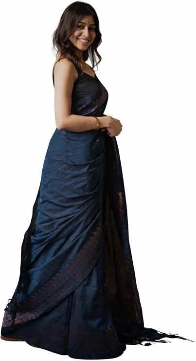 Traditional Royal Blue Silk Blend Banarasi Saree Featuring Exquisite Intricate Woven Designs, Perfect for Weddings, Festive Celebrations, Receptions, and Grand Special Occasions