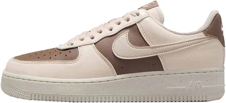 Air Force 1 '07 by Nike