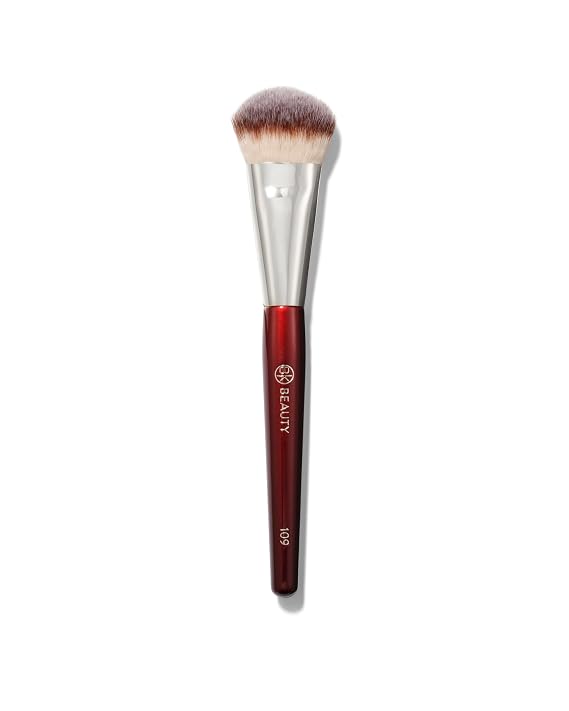 BK BEAUTY 109 Mini Contoured Foundation Brush for Liquid & Cream