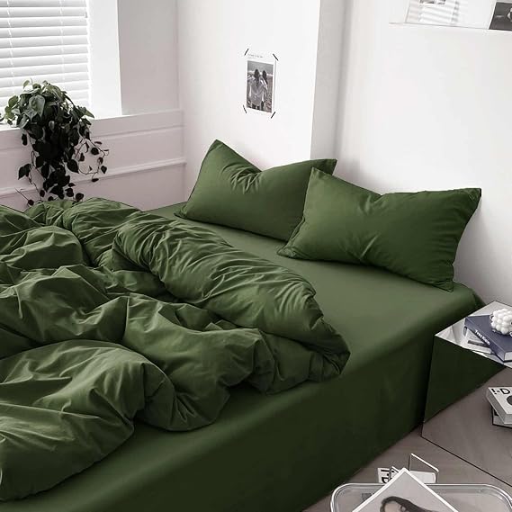 Dark Olive Green Queen Comforter Set - 3 Piece Aesthetic Modern Bedding Set - All Season Farmhouse Soft & Lightweight Microfiber Down Alternative Comforter Bed Set with 2 Pillow Shams for Women Men | Soft Modern Bedding Set, 1 Lightweight All Season Microfiber Down Alternative Bed Comforter with 2 Pillow Shams