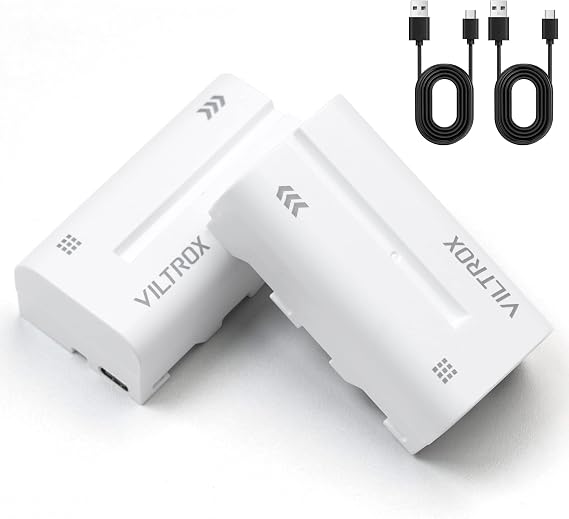 VILTROX NP-F550 Battery 2 Pack 2200mAh Replacement for Sony F970 F960 F950 F770 F750 F570 F550 F330, Rechargeable Battery Compatible with Godox Neewer Led Video Light/Camera Monitor