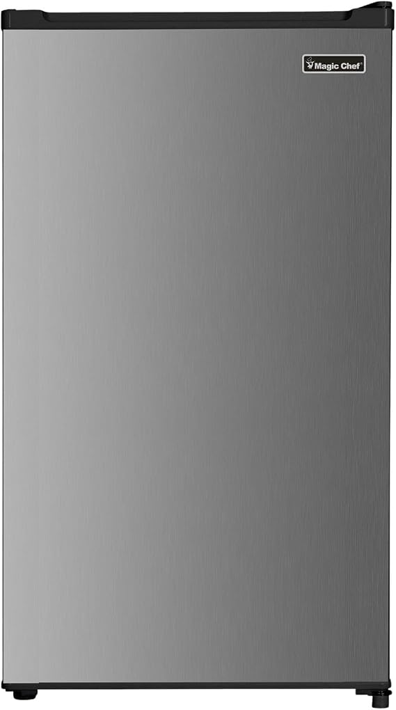 Magic Chef MCAR32PSE 3.2-Cu. Ft. Freezerless ENERGY STAR Mini Fridge (Silver)