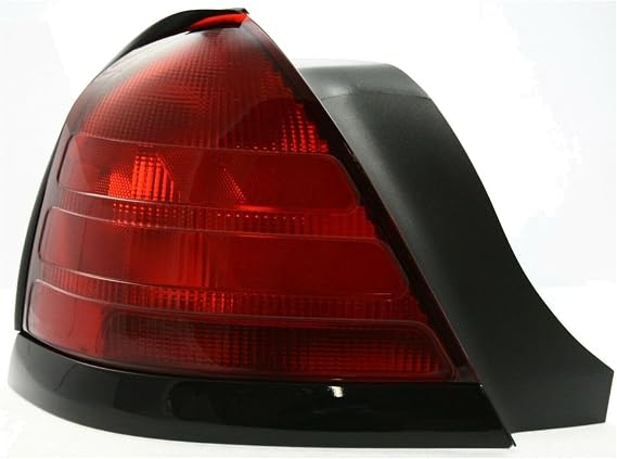Driver Side Red Lens Without Bulb Turn Signal Lamp Assembly Tail Light for Ford for Crown Victoria Special Edition 2005