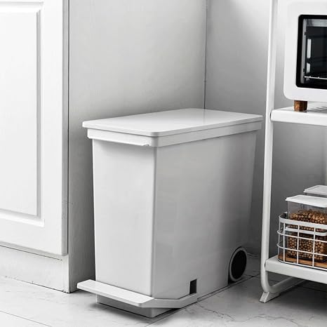 Warmiehomy 26L Double Compartment Kitchen Pedal Recycling Bin with Lid