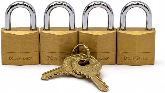 Master Lock Asma kilit, masif pirinç, 1,9 cm genişliğinde, 120Q (4 aynı anda kilitlenir)