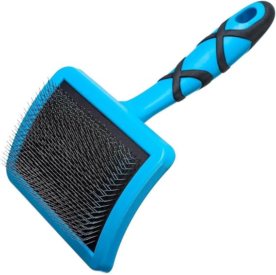 GROOM PROFESSIONAL Curved Firm Slicker Dog Brush - Dog Grooming Brush - Dematting Brush for Dogs - Long & Short Pins - Perfect for Removing Matts & Tangles - Professional Quality - Large