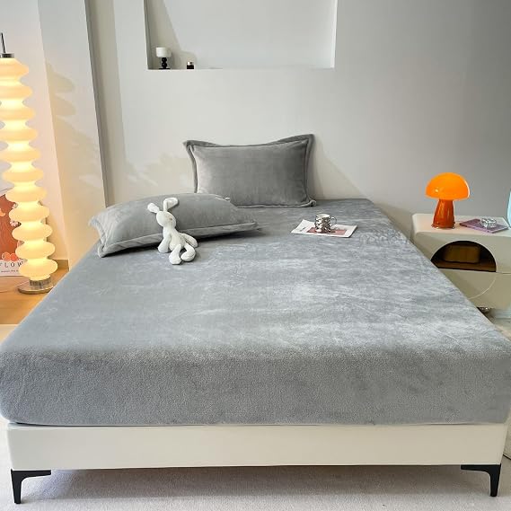 ZIQINPSQ Velvet Fitted Sheet Only, Deep Pocket Bed Sheet, Full Gray | Soft Milk Plush Fabric, Fits Mattresses up to 15 Inches Deep, No Pillowcases, Warm All Season Bedding