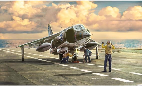 Italeri ITA1410 1:72 AV-8A Harrier [Model Building KIT]