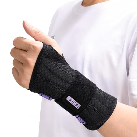Carpal Tunnel Wrist Brace, Adjustable Wrist Splint for Left Hand (M)