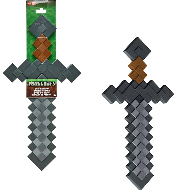 Mattel Minecraft Role-Play Battle Toy Accessory Collection with Pixelated Design (Styles May Vary), JCV19