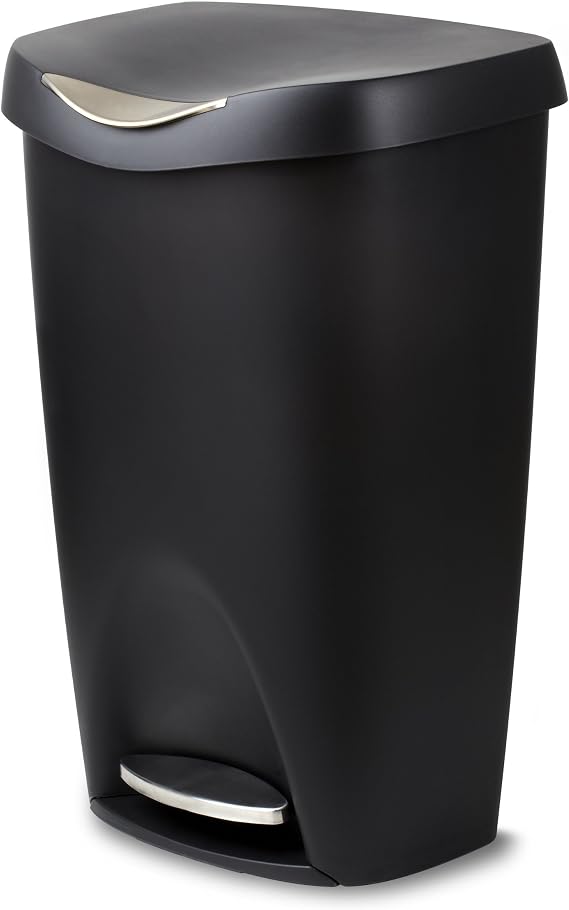 Umbra Brim 13 Gallon Trash Can with Lid, Kitchen Garbage Can, Black/Nickel