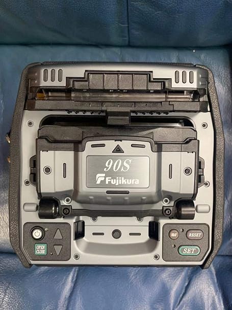 Fujikura New Model FSM-90S with CT08 Cleaver Core Alignment Single Mode OFS Fusion Splicer Welding Splicer