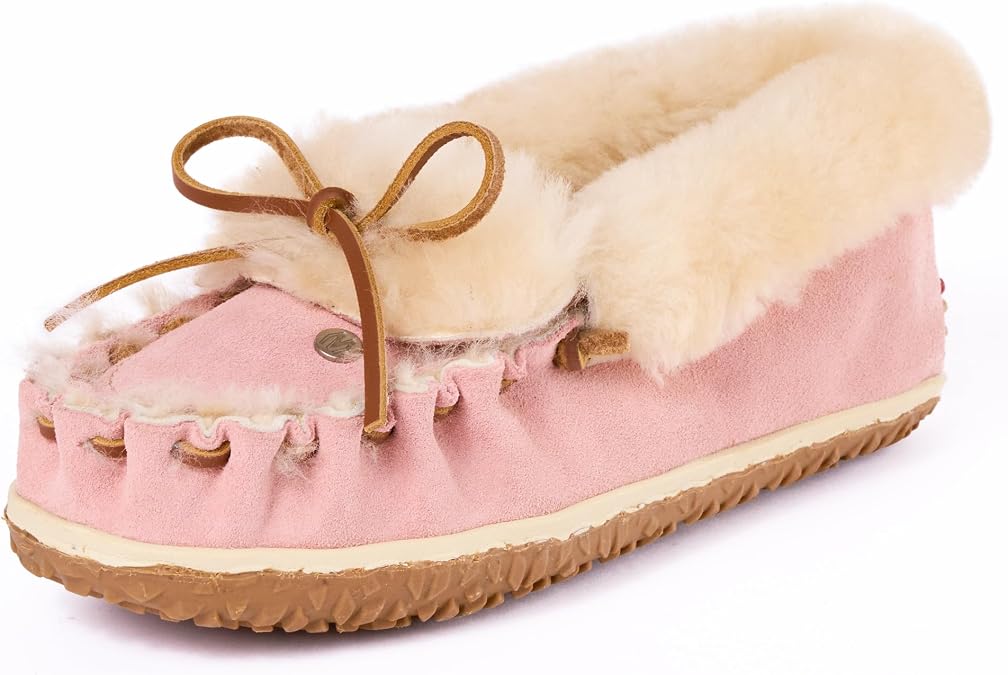 Minnetonka Women's Ultimate Sheepskin Suede Slippers