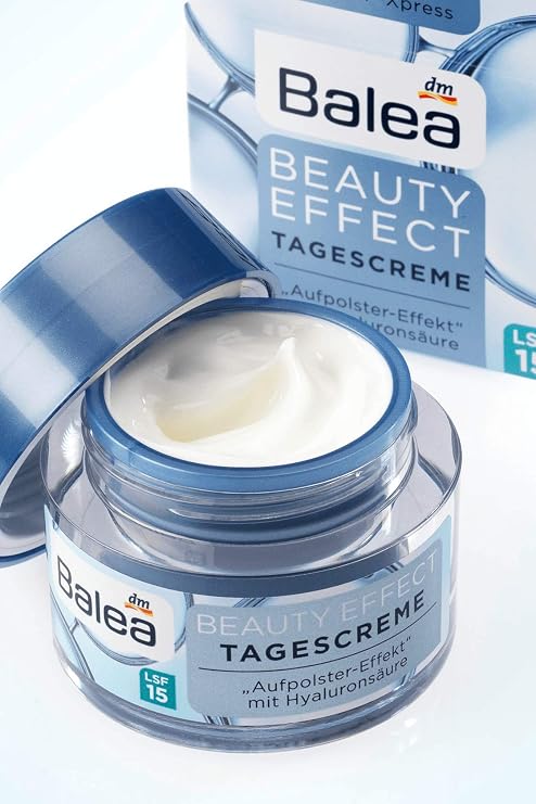 Beauty Effect Day Cream Effect with Hyaluronic acid SPF 15 Firming structure Intense tightening effect