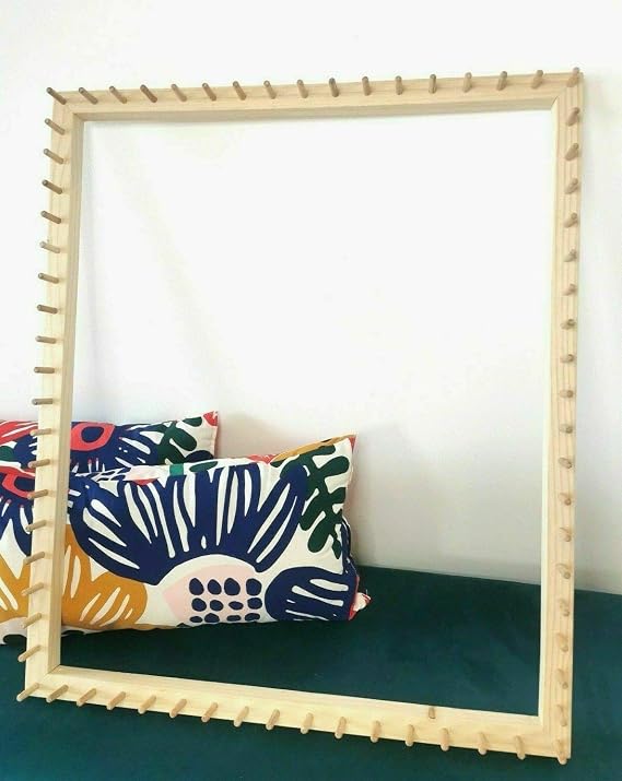 Frame Loom for POM POM Blankets with 2.5" pom-poms - Including Instructions (30" x 23")