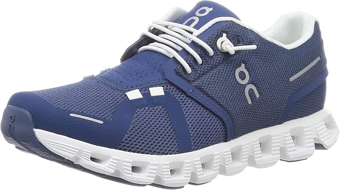 ON Women's Cloud 5 Sneaker