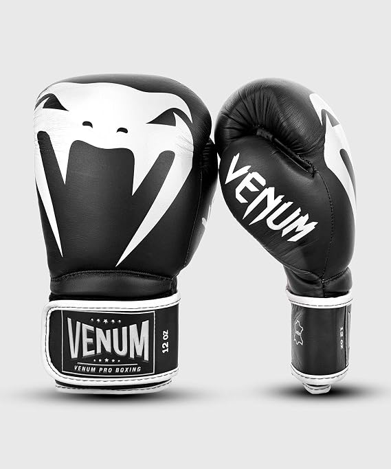Venum Giant 2.0 Pro Boxing Gloves Velcro