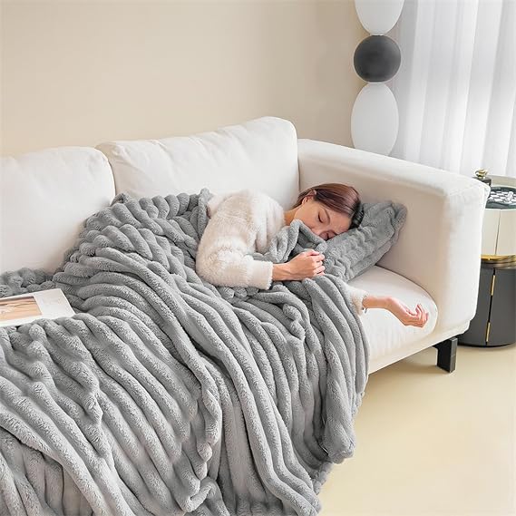 Super Soft Throw Blanket, Fuzzy Blanket, Ribbed Blanket, Thickened Rabbit Cozy Plush Blanket with Stripes Design for Couch Sofa Bed (D-Light Gray,120 * 200cm)