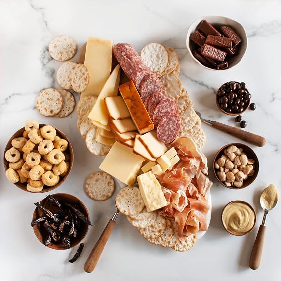 igourmet Loving 3 lb Gift Basket of Premier Gourmet Snacks