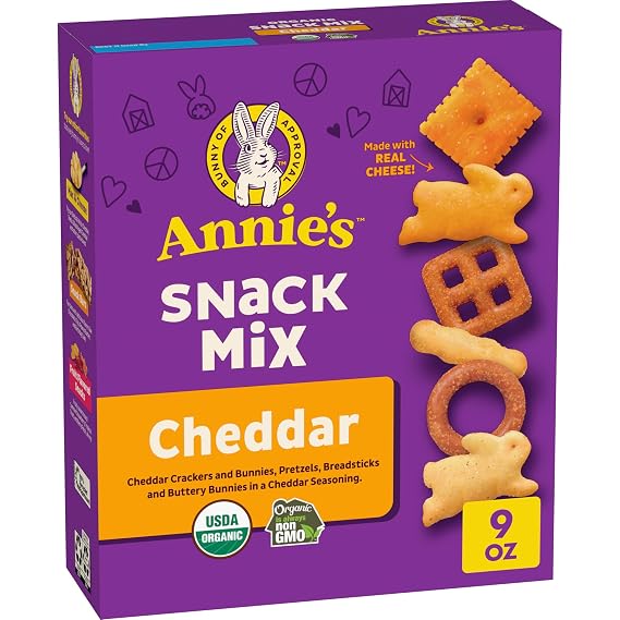 Annie's Organic Cheddar Snack Mix, 9 oz