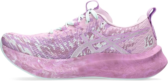 ASICS Women's Noosa Tri 16Sneaker