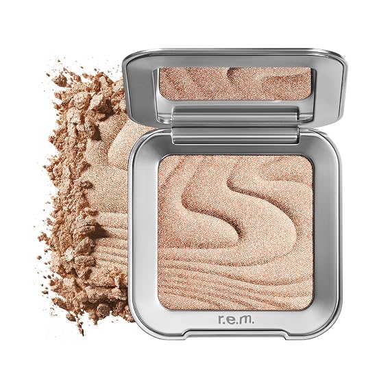 r.e.m. beauty by ariana grande Miss Mercury Interstellar Highlighter Topper | Weightless Silk Powder Highlighter | Multi Dimensional Dewy Shine | Smooth Second Skin Finish
